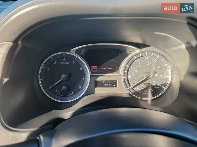 Белый Инфинити QX60, объемом двигателя 3.5 л и пробегом 156 тыс. км за 16700 $, фото 4 на Automoto.ua