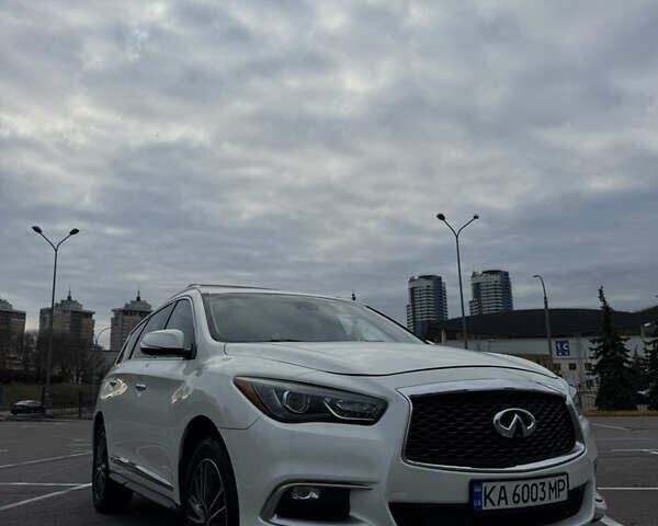 Білий Інфініті QX60, об'ємом двигуна 3.5 л та пробігом 100 тис. км за 17000 $, фото 4 на Automoto.ua