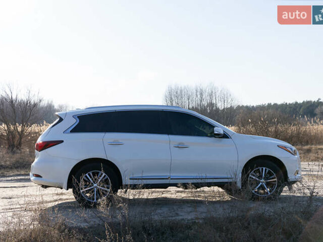 Білий Інфініті QX60, об'ємом двигуна 3.5 л та пробігом 139 тис. км за 17500 $, фото 5 на Automoto.ua