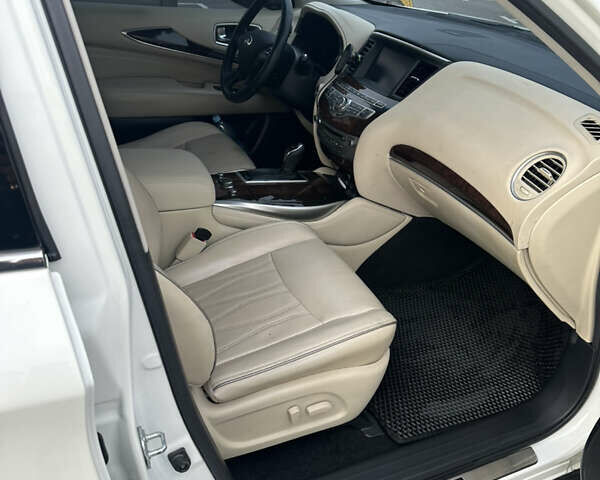 Белый Инфинити QX60, объемом двигателя 3.5 л и пробегом 171 тыс. км за 16700 $, фото 11 на Automoto.ua