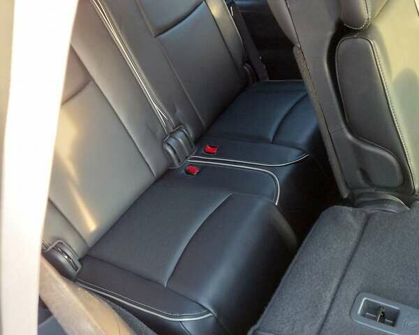 Белый Инфинити QX60, объемом двигателя 3.5 л и пробегом 99 тыс. км за 18500 $, фото 12 на Automoto.ua