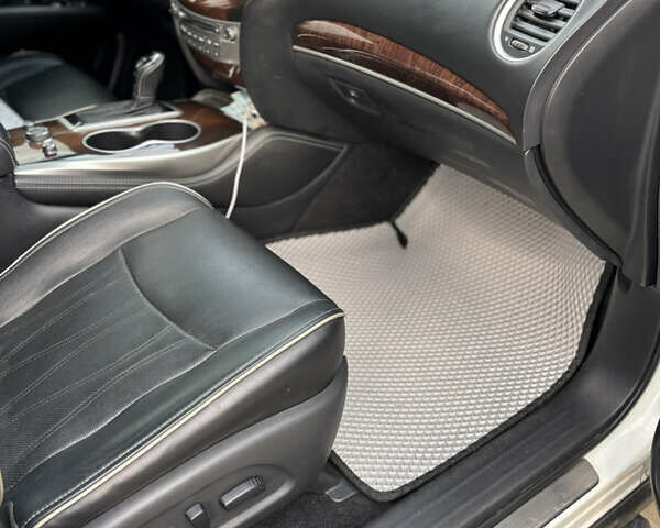 Белый Инфинити QX60, объемом двигателя 3.5 л и пробегом 99 тыс. км за 20500 $, фото 44 на Automoto.ua