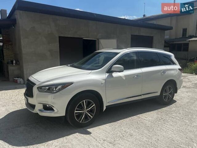 Білий Інфініті QX60, об'ємом двигуна 3.5 л та пробігом 42 тис. км за 20900 $, фото 1 на Automoto.ua