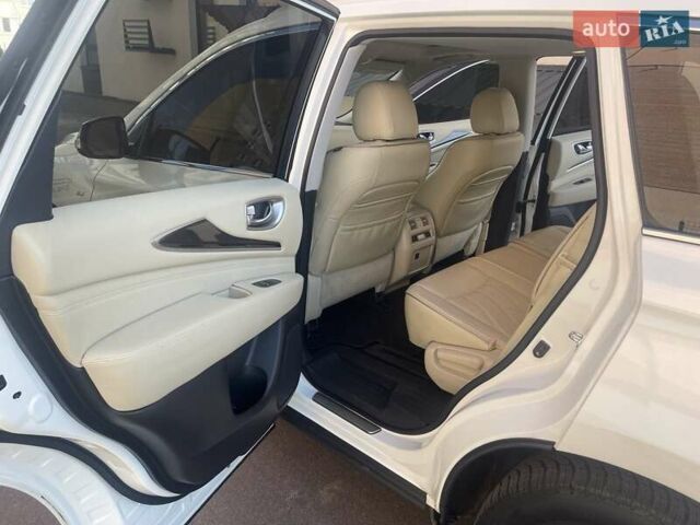 Белый Инфинити QX60, объемом двигателя 3.5 л и пробегом 141 тыс. км за 19800 $, фото 9 на Automoto.ua