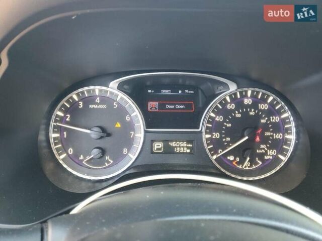 Белый Инфинити QX60, объемом двигателя 3.5 л и пробегом 74 тыс. км за 2700 $, фото 8 на Automoto.ua