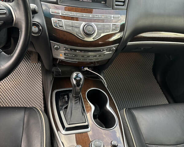 Белый Инфинити QX60, объемом двигателя 3.5 л и пробегом 99 тыс. км за 20500 $, фото 35 на Automoto.ua