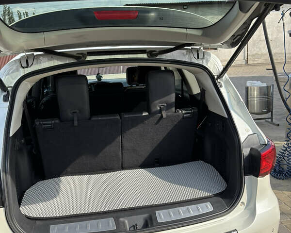 Белый Инфинити QX60, объемом двигателя 3.5 л и пробегом 99 тыс. км за 20500 $, фото 47 на Automoto.ua