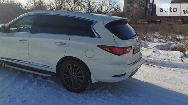 Білий Інфініті QX60, об'ємом двигуна 3.5 л та пробігом 77 тис. км за 27000 $, фото 27 на Automoto.ua