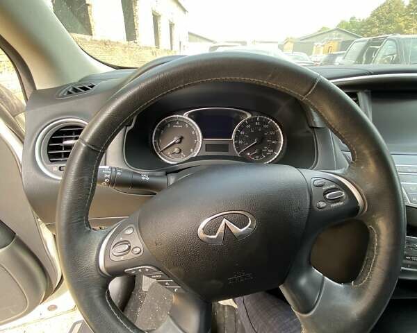 Белый Инфинити QX60, объемом двигателя 3.5 л и пробегом 89 тыс. км за 17400 $, фото 14 на Automoto.ua