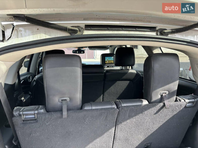 Белый Инфинити QX60, объемом двигателя 3.5 л и пробегом 99 тыс. км за 20500 $, фото 48 на Automoto.ua