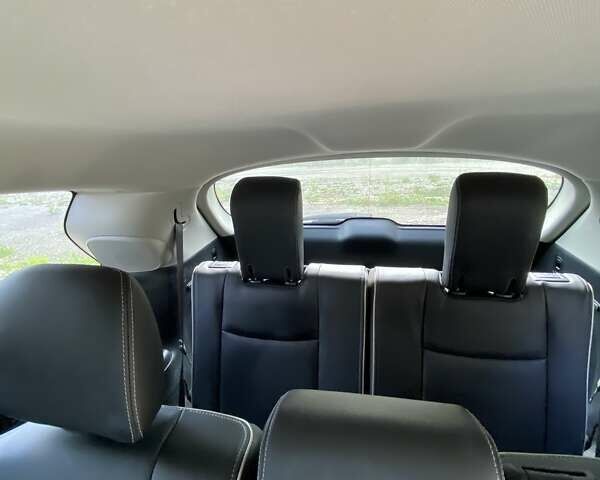 Белый Инфинити QX60, объемом двигателя 3.5 л и пробегом 89 тыс. км за 17400 $, фото 21 на Automoto.ua