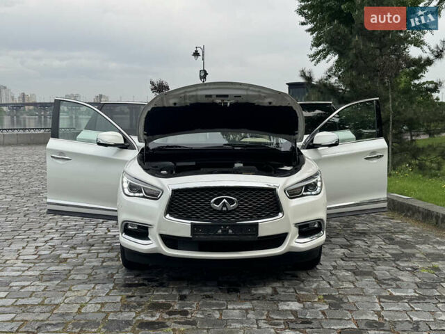 Белый Инфинити QX60, объемом двигателя 3.5 л и пробегом 103 тыс. км за 22999 $, фото 72 на Automoto.ua