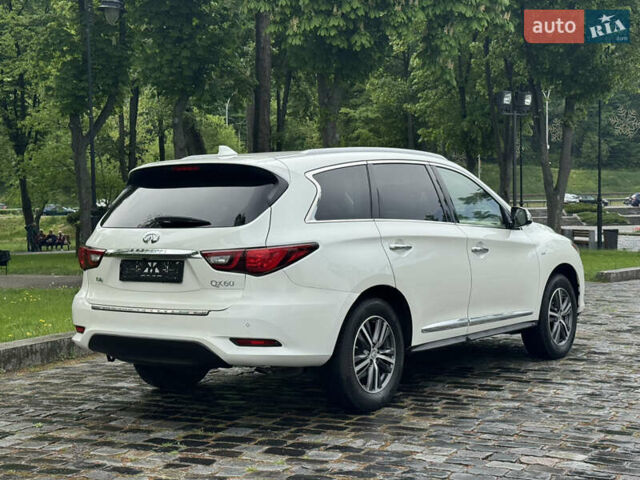Белый Инфинити QX60, объемом двигателя 3.5 л и пробегом 103 тыс. км за 22999 $, фото 13 на Automoto.ua