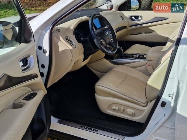 Белый Инфинити QX60, объемом двигателя 3.5 л и пробегом 107 тыс. км за 21700 $, фото 20 на Automoto.ua