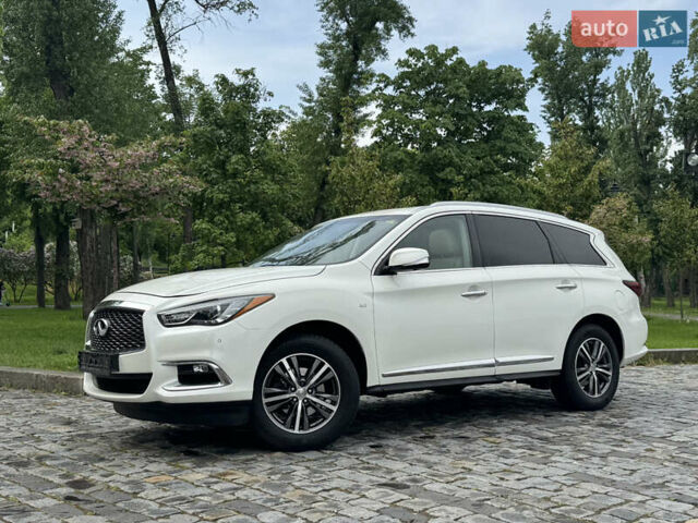 Белый Инфинити QX60, объемом двигателя 3.5 л и пробегом 103 тыс. км за 22999 $, фото 63 на Automoto.ua