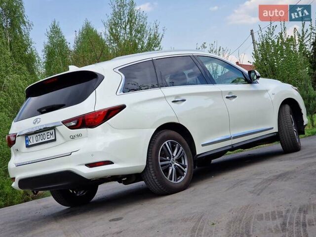 Белый Инфинити QX60, объемом двигателя 3.5 л и пробегом 107 тыс. км за 21700 $, фото 6 на Automoto.ua