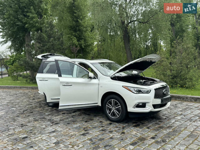 Белый Инфинити QX60, объемом двигателя 3.5 л и пробегом 103 тыс. км за 22999 $, фото 76 на Automoto.ua