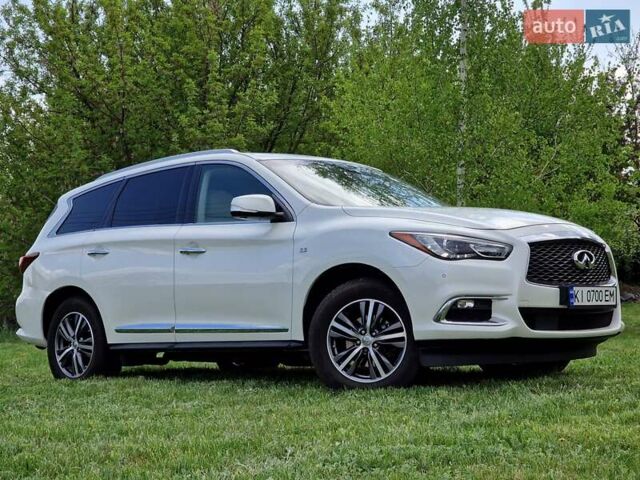 Белый Инфинити QX60, объемом двигателя 3.5 л и пробегом 107 тыс. км за 21700 $, фото 2 на Automoto.ua