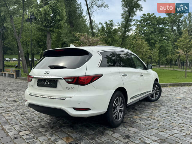 Белый Инфинити QX60, объемом двигателя 3.5 л и пробегом 103 тыс. км за 22999 $, фото 70 на Automoto.ua