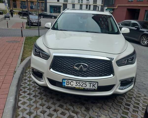Белый Инфинити QX60, объемом двигателя 3.5 л и пробегом 123 тыс. км за 25400 $, фото 6 на Automoto.ua