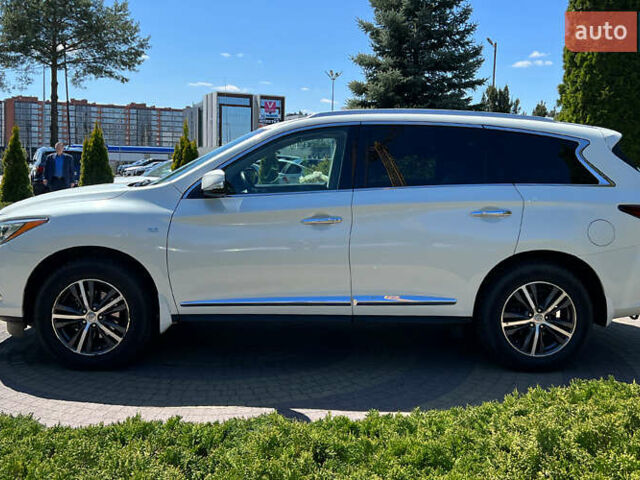 Белый Инфинити QX60, объемом двигателя 3.5 л и пробегом 123 тыс. км за 26800 $, фото 3 на Automoto.ua