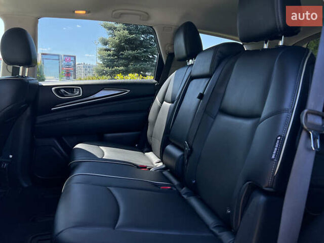 Белый Инфинити QX60, объемом двигателя 3.5 л и пробегом 123 тыс. км за 26800 $, фото 11 на Automoto.ua