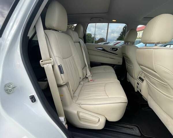 Белый Инфинити QX60, объемом двигателя 3.5 л и пробегом 106 тыс. км за 19800 $, фото 23 на Automoto.ua