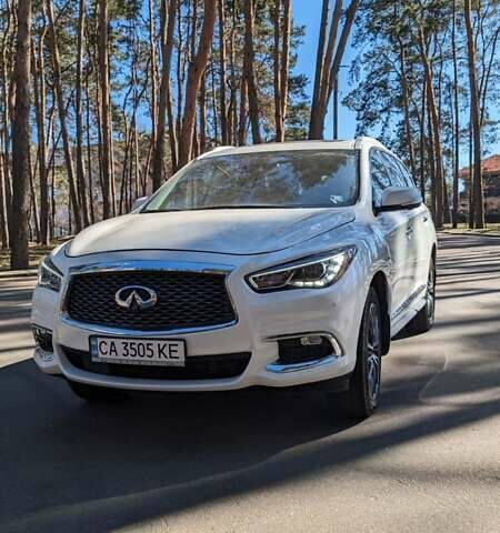 Белый Инфинити QX60, объемом двигателя 3.5 л и пробегом 77 тыс. км за 25000 $, фото 9 на Automoto.ua
