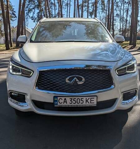 Белый Инфинити QX60, объемом двигателя 3.5 л и пробегом 67 тыс. км за 32500 $, фото 7 на Automoto.ua