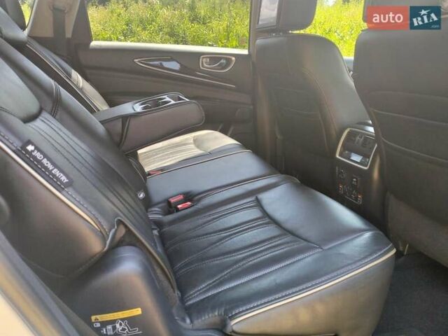 Белый Инфинити QX60, объемом двигателя 2.5 л и пробегом 81 тыс. км за 29800 $, фото 30 на Automoto.ua
