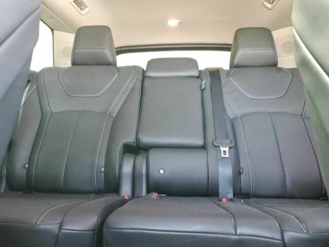 Белый Инфинити QX60, объемом двигателя 3.5 л и пробегом 16 тыс. км за 11000 $, фото 9 на Automoto.ua