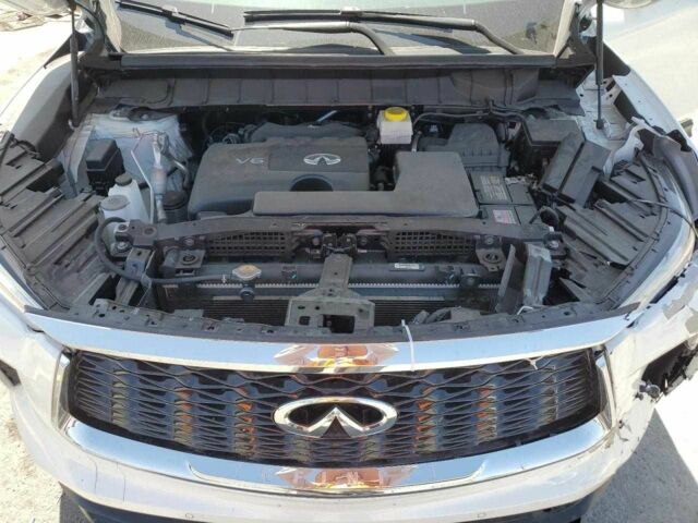 Белый Инфинити QX60, объемом двигателя 3.5 л и пробегом 16 тыс. км за 11000 $, фото 11 на Automoto.ua
