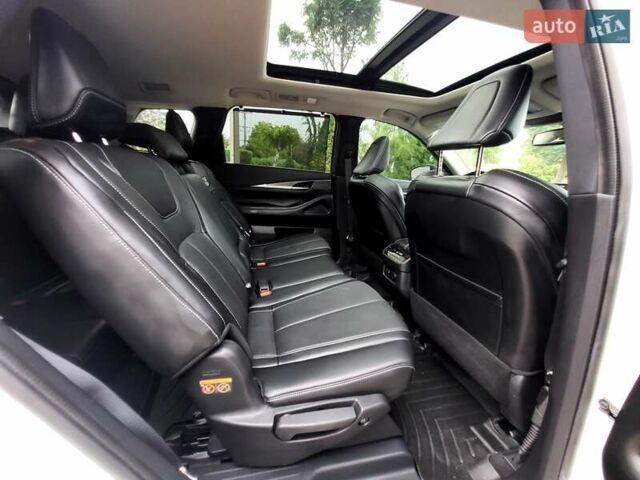 Білий Інфініті QX60, об'ємом двигуна 3.5 л та пробігом 75 тис. км за 35000 $, фото 14 на Automoto.ua