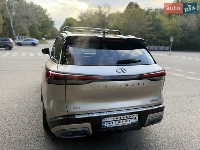 Белый Инфинити QX60, объемом двигателя 3.5 л и пробегом 32 тыс. км за 39900 $, фото 5 на Automoto.ua