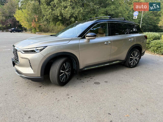 Белый Инфинити QX60, объемом двигателя 3.5 л и пробегом 32 тыс. км за 39900 $, фото 3 на Automoto.ua