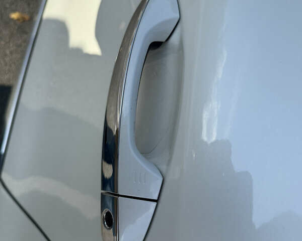 Белый Инфинити QX60, объемом двигателя 3.5 л и пробегом 53 тыс. км за 39000 $, фото 10 на Automoto.ua