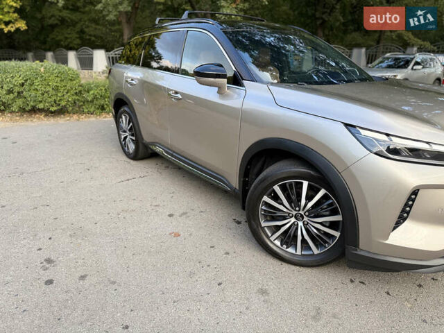 Белый Инфинити QX60, объемом двигателя 3.5 л и пробегом 32 тыс. км за 39900 $, фото 7 на Automoto.ua