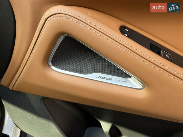 Белый Инфинити QX60, объемом двигателя 3.5 л и пробегом 53 тыс. км за 39000 $, фото 23 на Automoto.ua