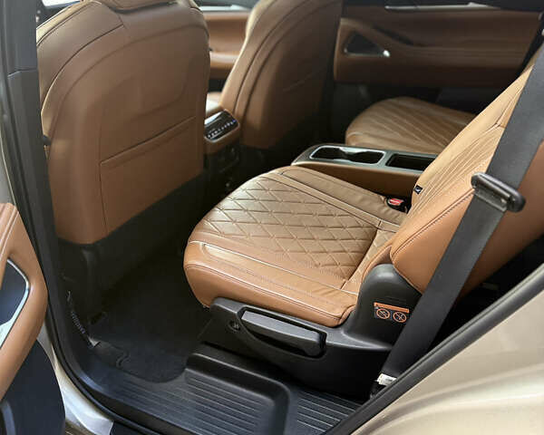 Белый Инфинити QX60, объемом двигателя 3.5 л и пробегом 32 тыс. км за 39900 $, фото 20 на Automoto.ua