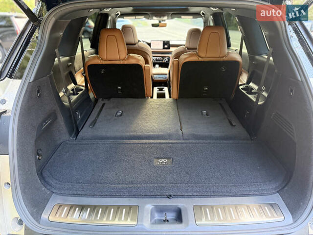 Белый Инфинити QX60, объемом двигателя 3.5 л и пробегом 32 тыс. км за 39900 $, фото 22 на Automoto.ua