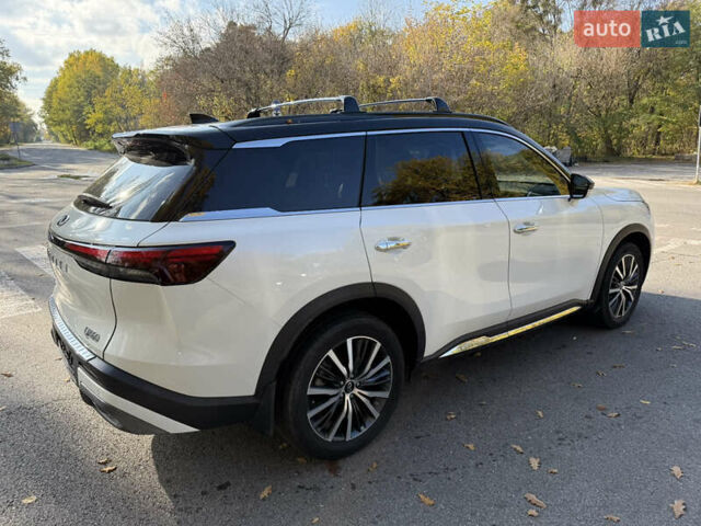 Белый Инфинити QX60, объемом двигателя 3.5 л и пробегом 53 тыс. км за 39000 $, фото 7 на Automoto.ua