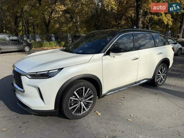 Белый Инфинити QX60, объемом двигателя 3.5 л и пробегом 53 тыс. км за 39000 $, фото 2 на Automoto.ua