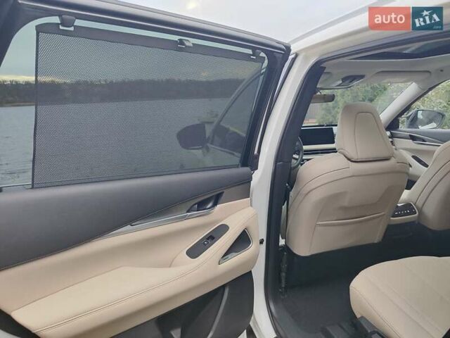 Білий Інфініті QX60, об'ємом двигуна 3.5 л та пробігом 30 тис. км за 38900 $, фото 22 на Automoto.ua