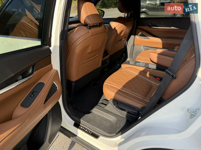 Белый Инфинити QX60, объемом двигателя 3.5 л и пробегом 53 тыс. км за 39000 $, фото 14 на Automoto.ua