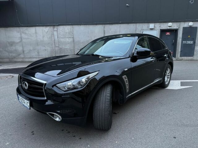 Черный Инфинити QX60, объемом двигателя 3.7 л и пробегом 230 тыс. км за 16500 $, фото 5 на Automoto.ua