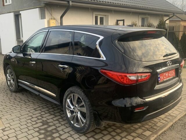 Чорний Інфініті QX60, об'ємом двигуна 2.4 л та пробігом 298 тис. км за 12800 $, фото 6 на Automoto.ua