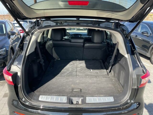 Черный Инфинити QX60, объемом двигателя 2.5 л и пробегом 206 тыс. км за 14500 $, фото 24 на Automoto.ua