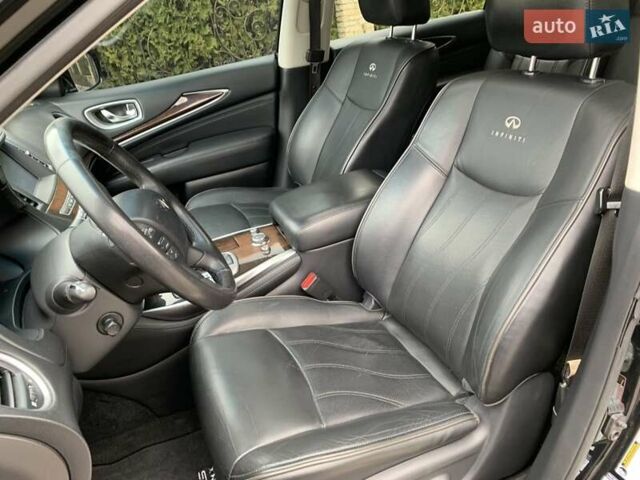 Черный Инфинити QX60, объемом двигателя 2.5 л и пробегом 190 тыс. км за 13900 $, фото 6 на Automoto.ua
