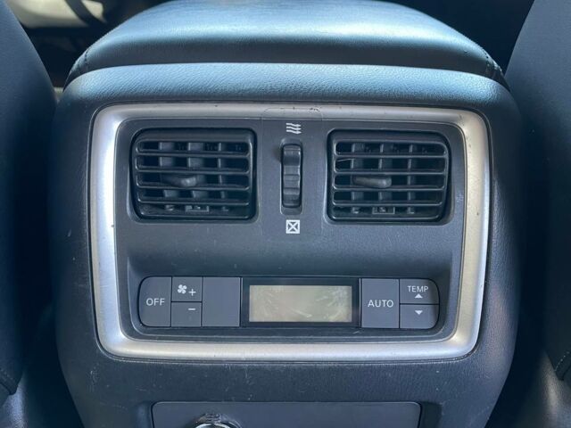 Черный Инфинити QX60, объемом двигателя 2.5 л и пробегом 206 тыс. км за 14500 $, фото 20 на Automoto.ua