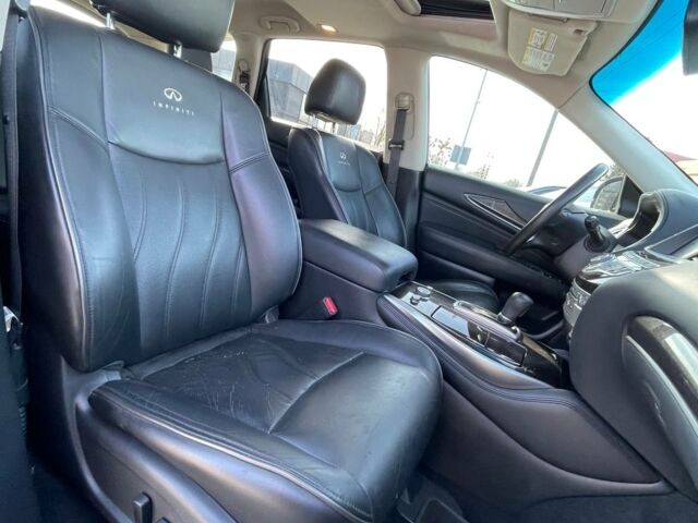 Черный Инфинити QX60, объемом двигателя 2.5 л и пробегом 206 тыс. км за 14500 $, фото 23 на Automoto.ua